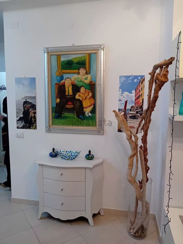 appartamento in vendita a Carrara in zona Marina di Carrara