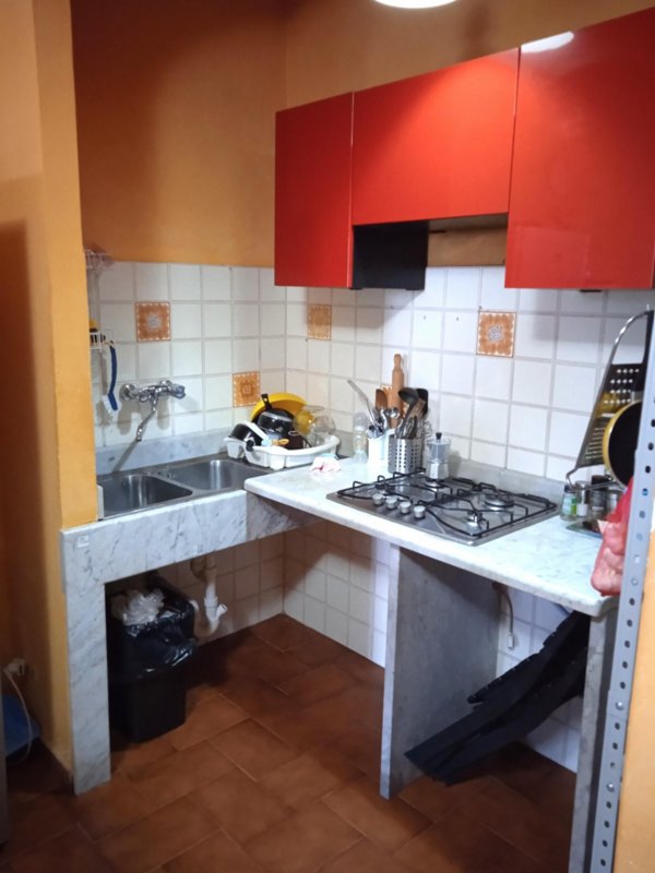 appartamento in vendita a Carrara in zona Bonascola