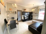 appartamento in vendita a Carrara in zona Marina di Carrara