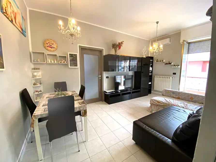 appartamento in vendita a Carrara in zona Marina di Carrara