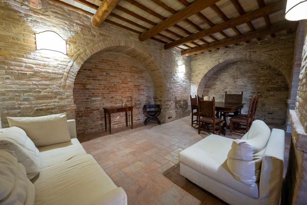 appartamento in vendita a Carrara in zona Centro Città