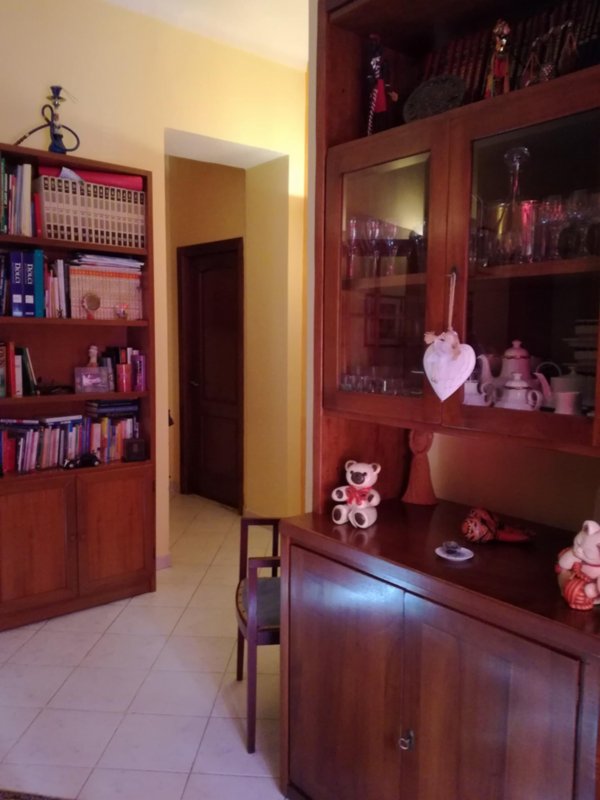 appartamento in vendita a Carrara in zona Marina di Carrara