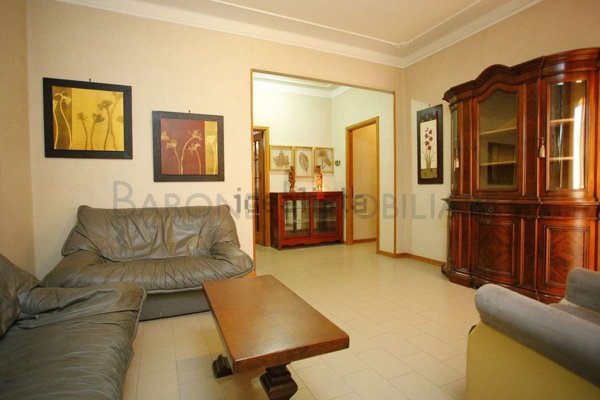 appartamento in vendita a Carrara in zona Marasio