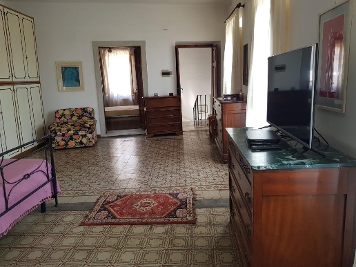 casa indipendente in vendita a Carrara in zona Fossola