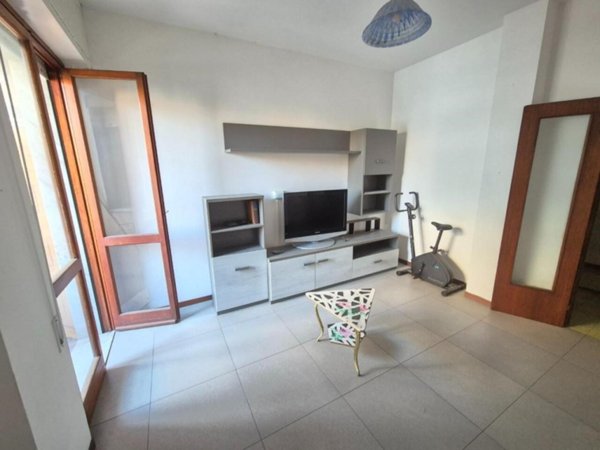 appartamento in vendita a Carrara in zona Marina di Carrara