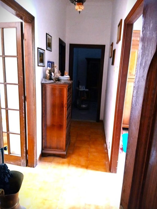 appartamento in vendita a Carrara in zona Torano