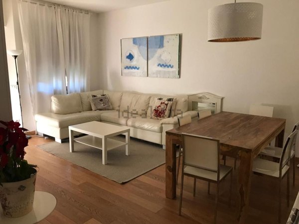 appartamento in vendita a Carrara in zona Marina di Carrara