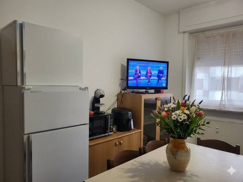 appartamento in vendita a Carrara in zona Marina di Carrara