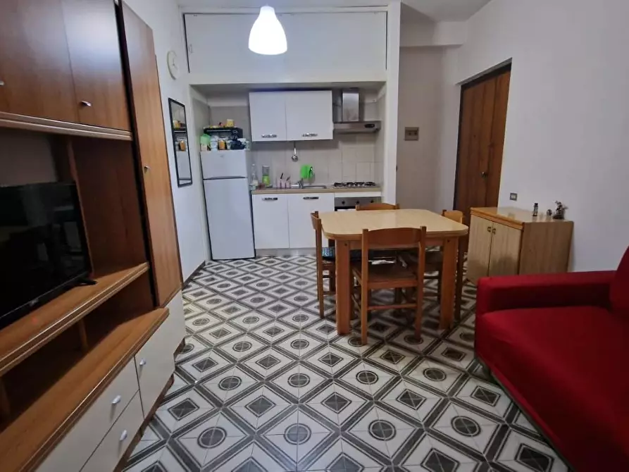 appartamento in vendita a Carrara in zona Marina di Carrara