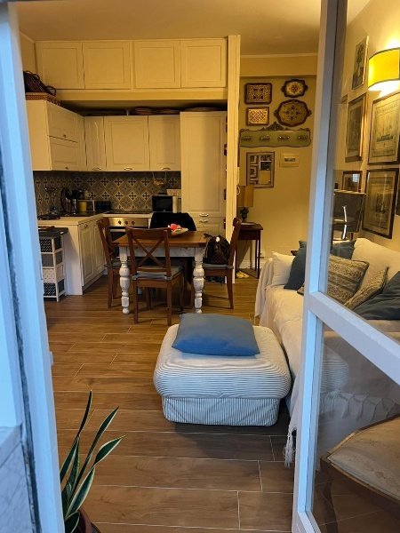 appartamento in vendita a Carrara in zona Marina di Carrara