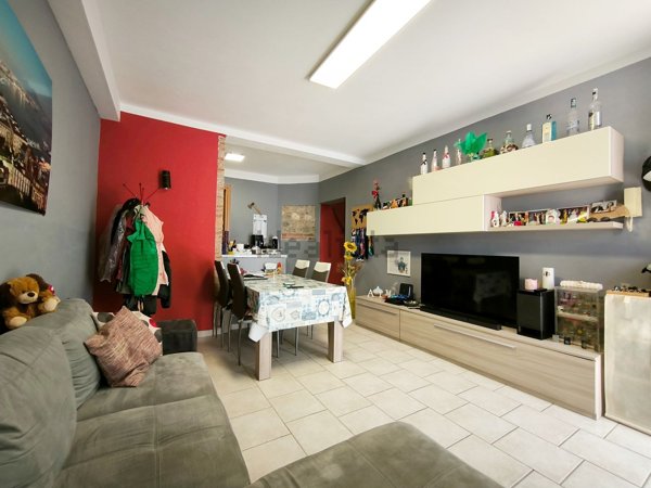 appartamento in vendita a Carrara in zona Centro Città