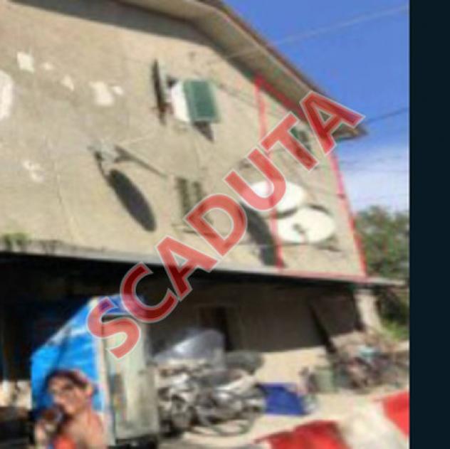 rudere in vendita a Carrara in zona Battilana