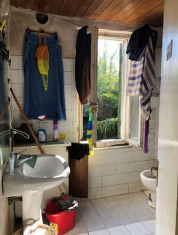 pentavano in vendita a Carrara in zona Battilana