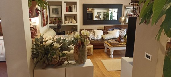 appartamento in vendita a Carrara in zona Centro Città