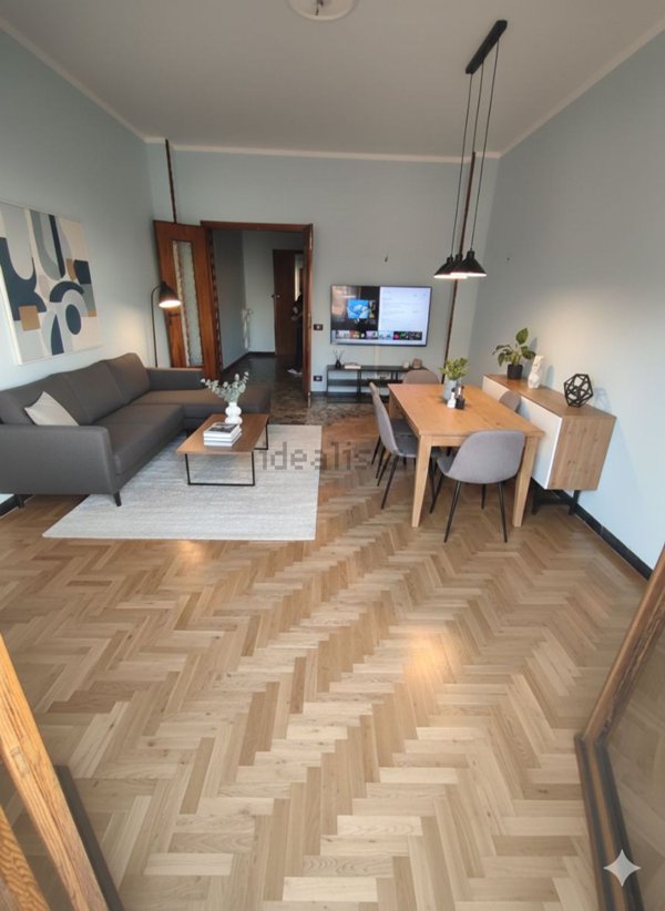 appartamento in vendita a Carrara in zona Avenza