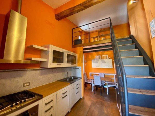 appartamento in vendita a Carrara in zona Marina di Carrara