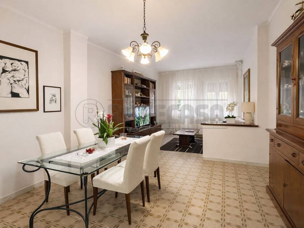 appartamento in vendita a Carrara