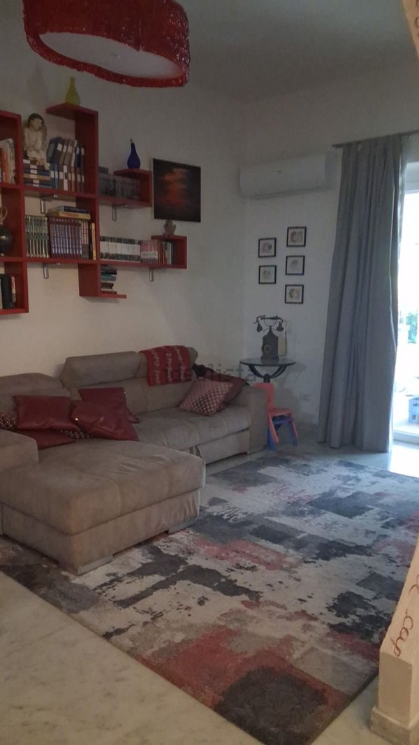 appartamento in vendita a Carrara in zona Stadio