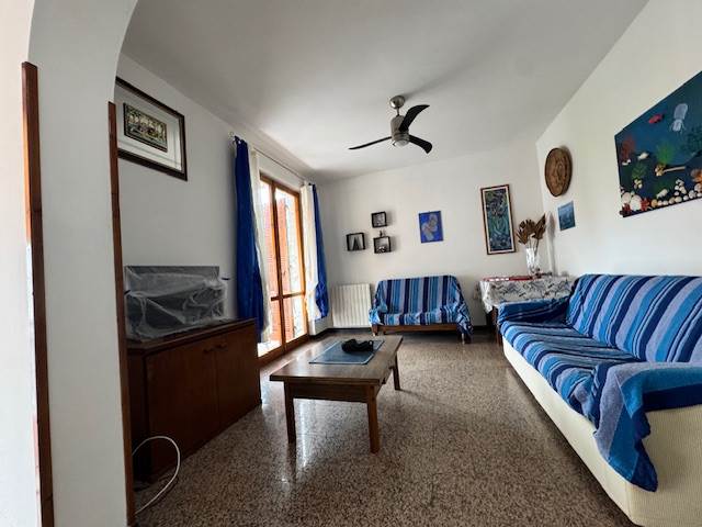 appartamento in vendita a Carrara in zona Marina di Carrara