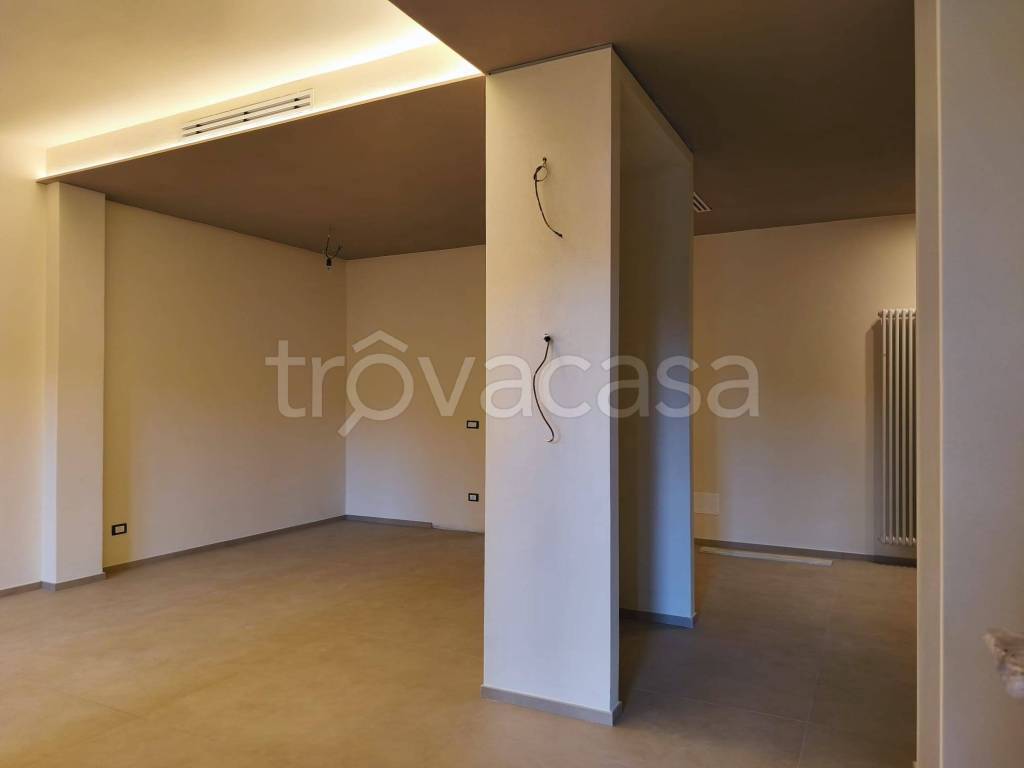 appartamento in vendita a Carrara in zona Marina di Carrara