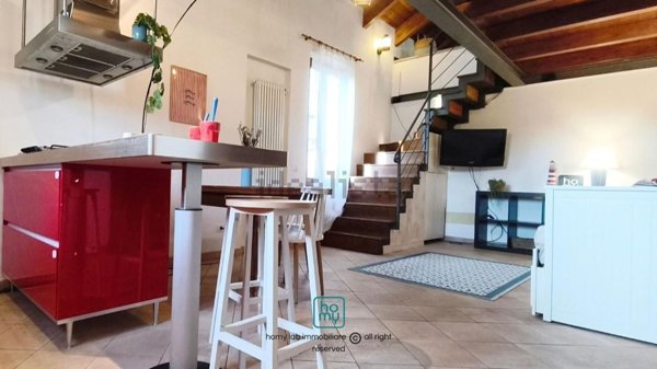 appartamento in vendita a Carrara in zona Marina di Carrara