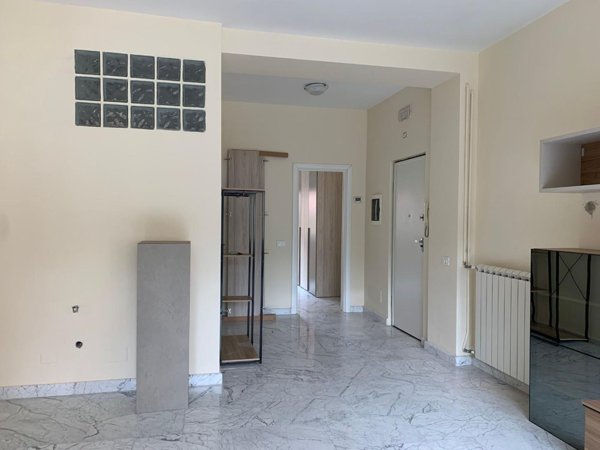 appartamento in vendita a Carrara in zona Centro Città