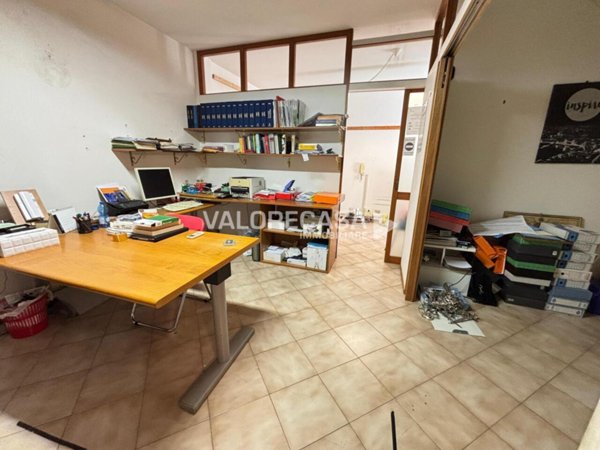 appartamento in vendita a Carrara in zona Fossola