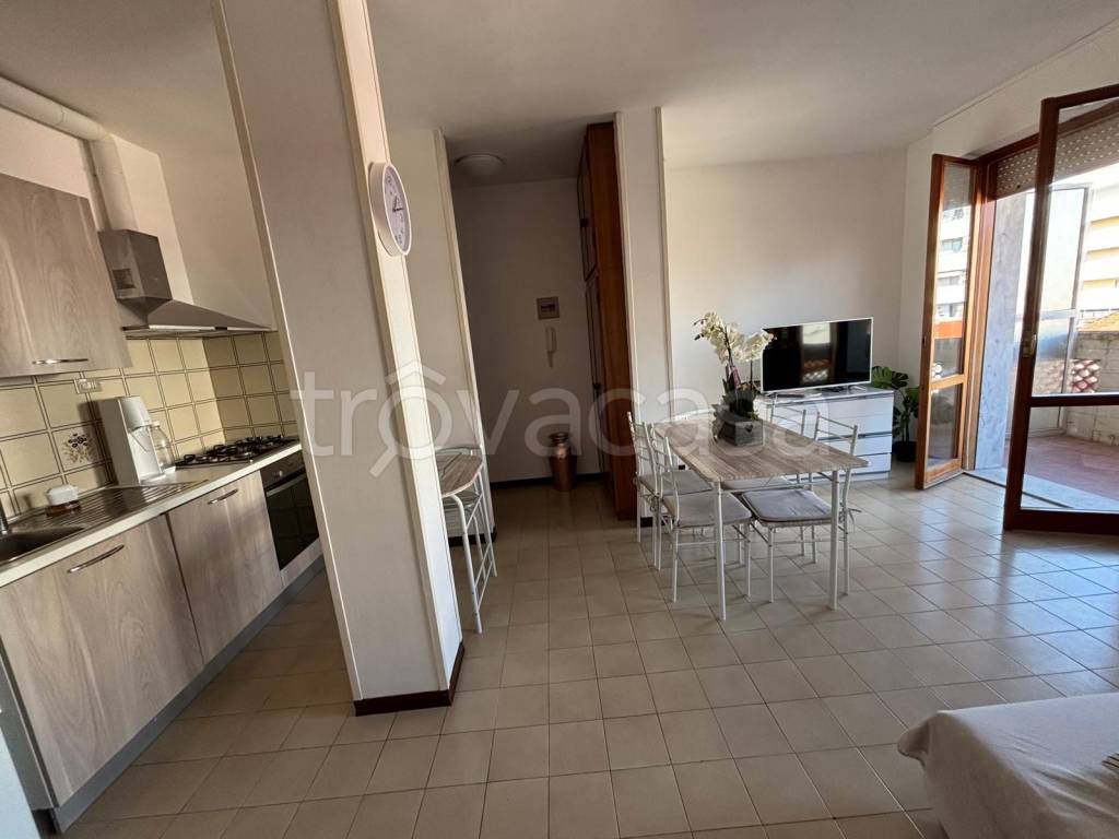 appartamento in vendita a Carrara in zona Marina di Carrara