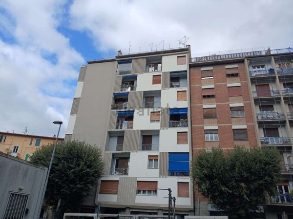 appartamento in vendita a Carrara in zona Centro Città