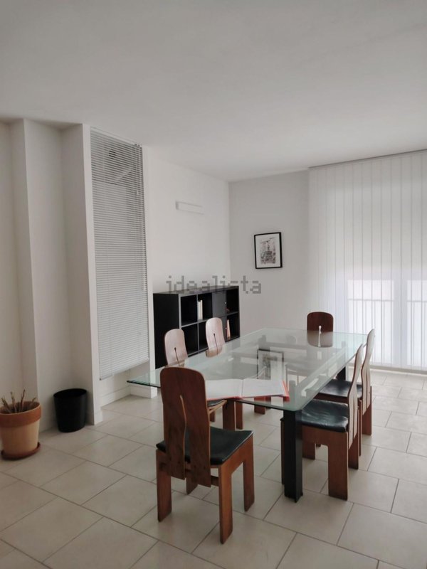 appartamento in vendita a Carrara in zona Centro Città