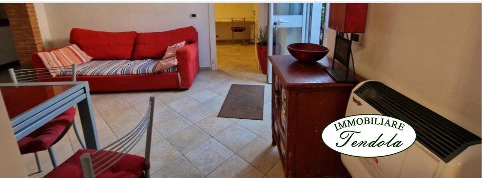 casa indipendente in vendita a Carrara in zona Marina di Carrara