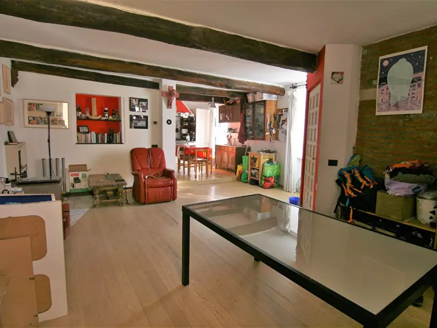 appartamento in vendita a Carrara in zona Centro Città