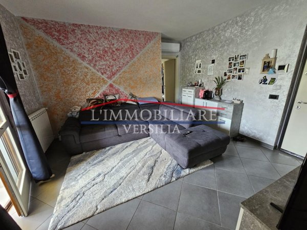 appartamento in vendita a Carrara in zona Nazzano