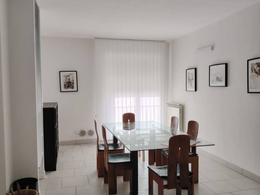 appartamento in vendita a Carrara in zona Centro Città