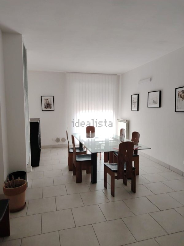 appartamento in vendita a Carrara in zona Centro Città