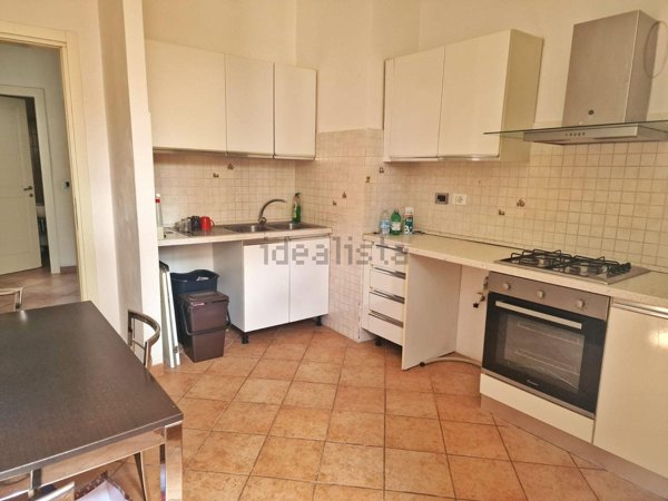 appartamento in vendita a Carrara in zona Centro Città