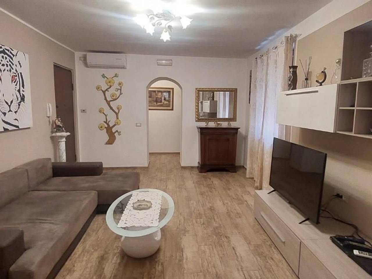 appartamento in vendita a Carrara in zona Bedizzano