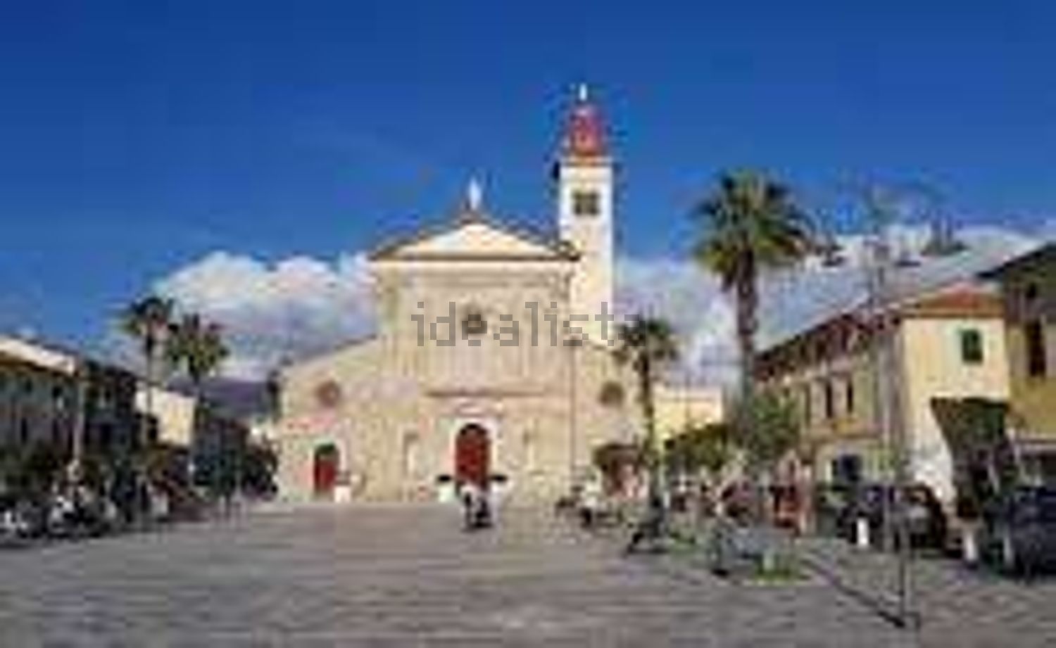 appartamento in vendita a Carrara