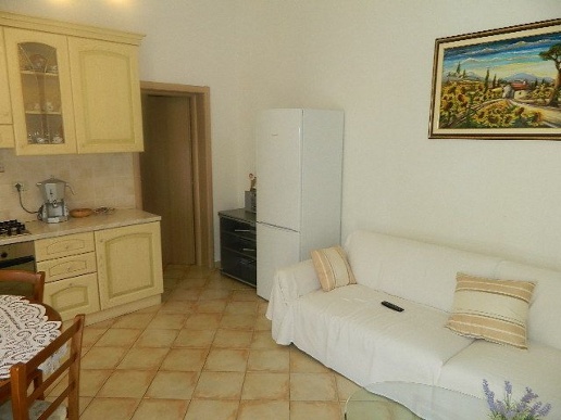 appartamento in vendita a Carrara in zona Centro Città