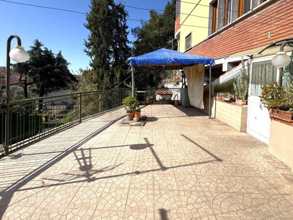 appartamento in vendita a Carrara