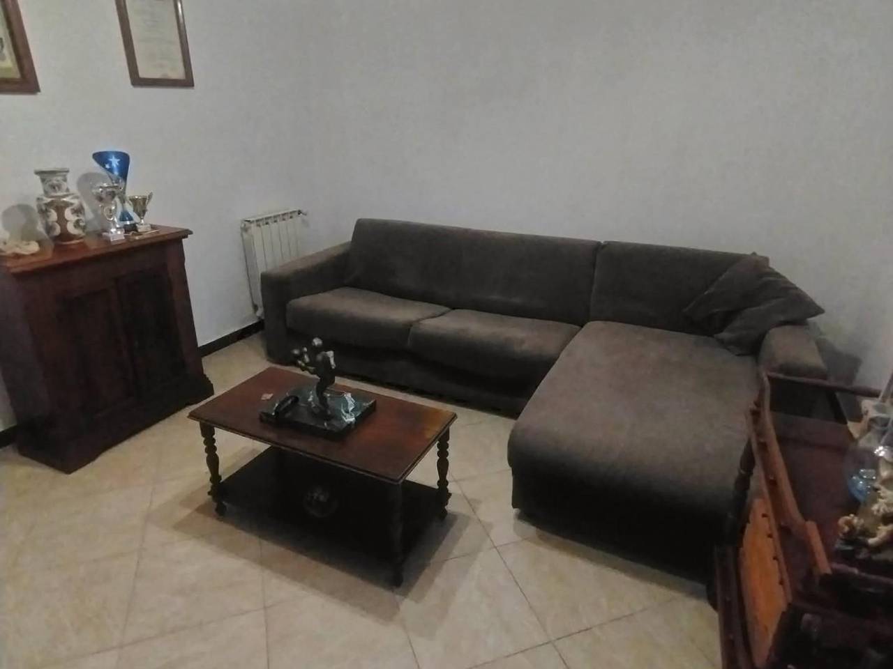 casa indipendente in vendita a Carrara in zona Avenza