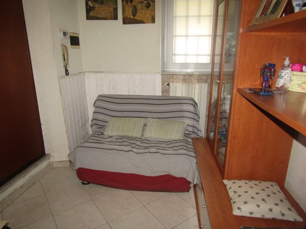 casa indipendente in vendita a Carrara in zona Fabbrica