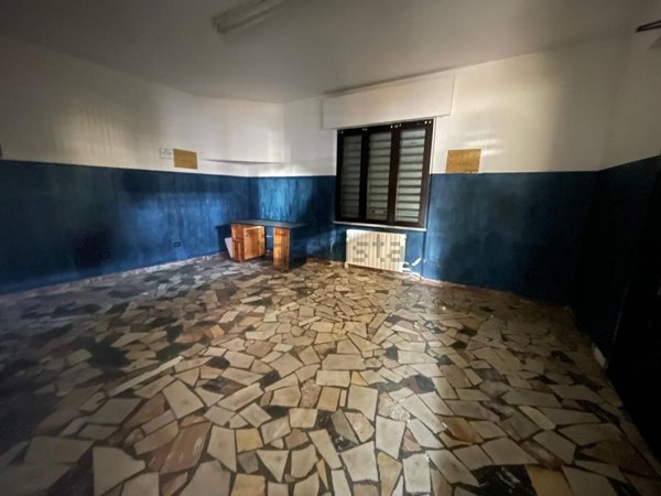 casa indipendente in vendita a Carrara in zona Fossone