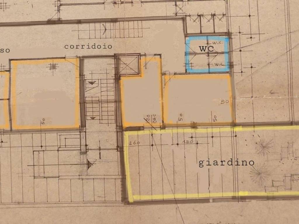 appartamento in vendita a Carrara in zona Stadio