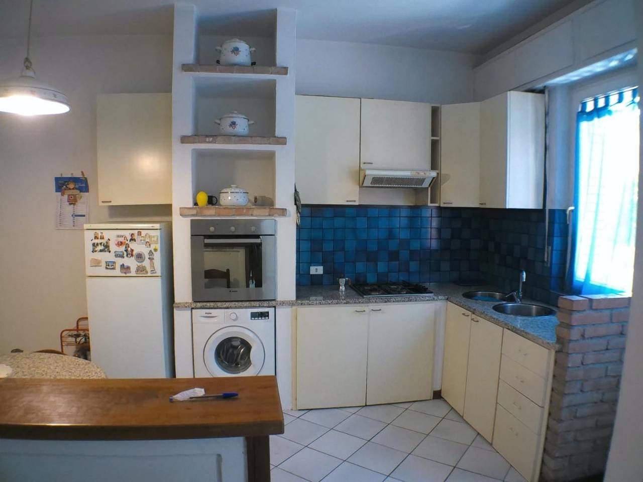 appartamento in vendita a Carrara in zona Marasio