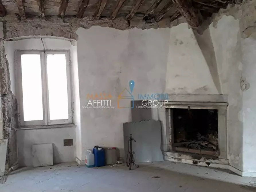 casa semindipendente in vendita a Carrara in zona Centro Città