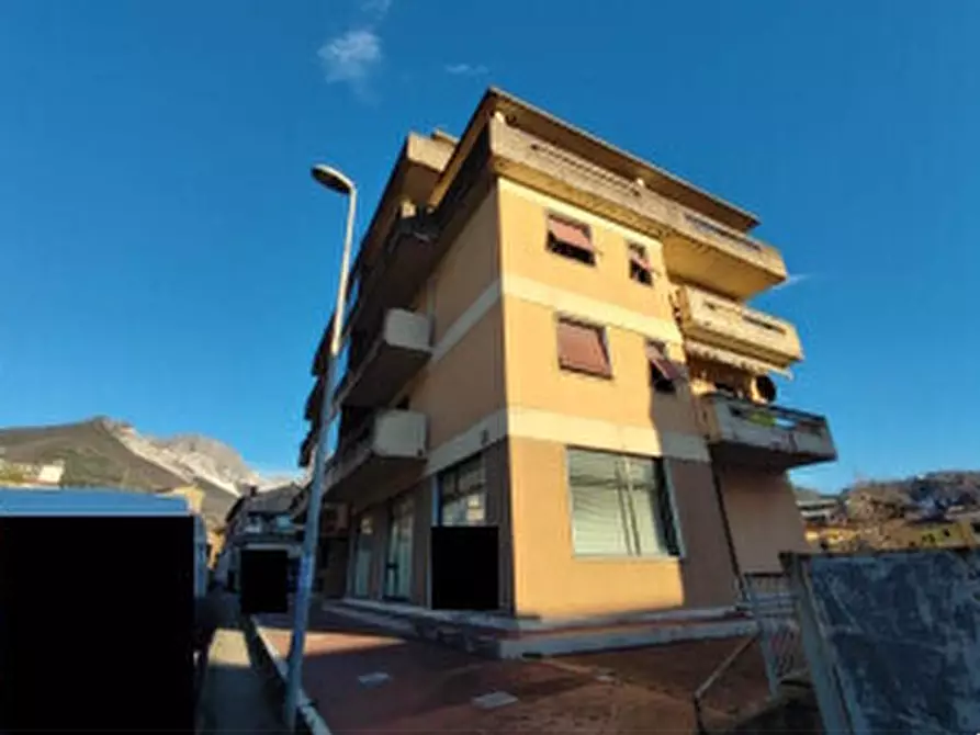 appartamento in vendita a Carrara