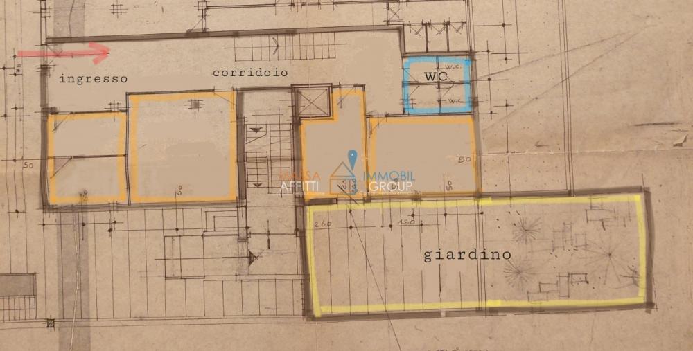 appartamento in vendita a Carrara in zona Stadio