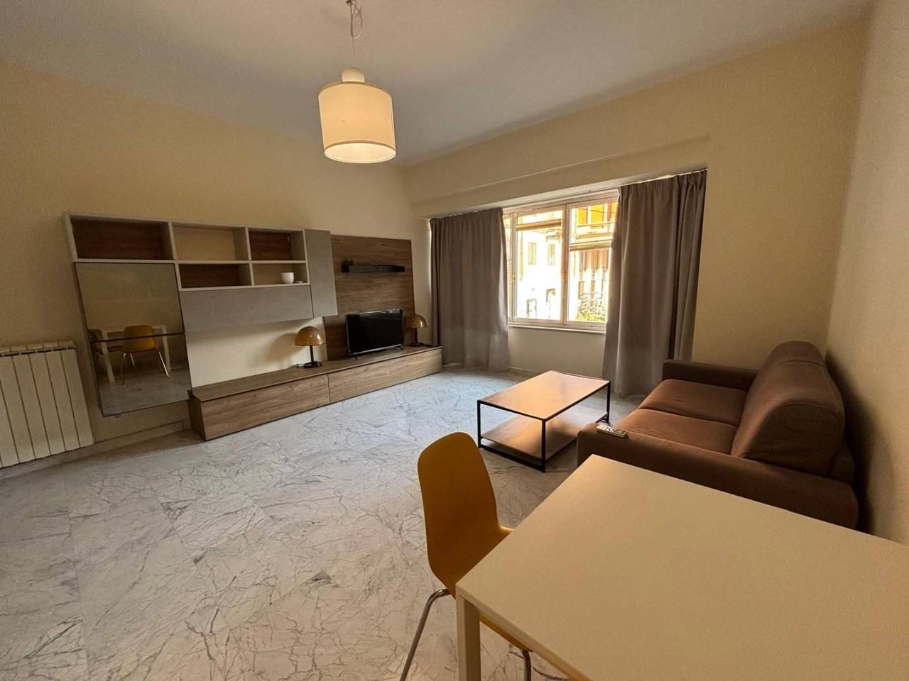 appartamento in vendita a Carrara in zona Centro Città