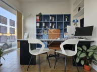 quadrivano in vendita a Carrara in zona Avenza